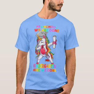 Unicorn-gåvor för flickor, För barn för födelsedag T Shirt