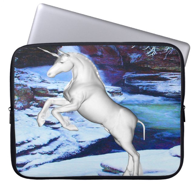 Unicorn i Snö Laptop Fodral (Framsidan)