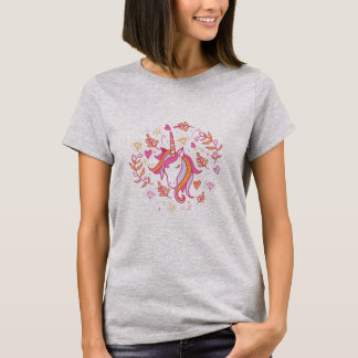Unicorn in Rosa and Orange T-Shirt
