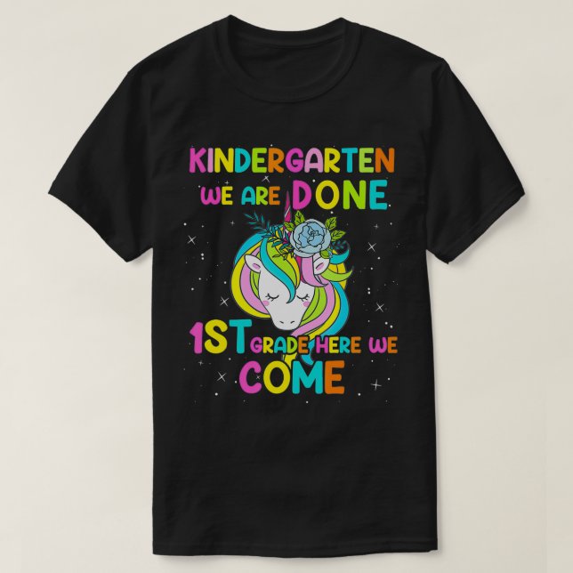 Unicorn Kindergarten Studenten, Cute Unicorn  T Shirt (Design framsida)