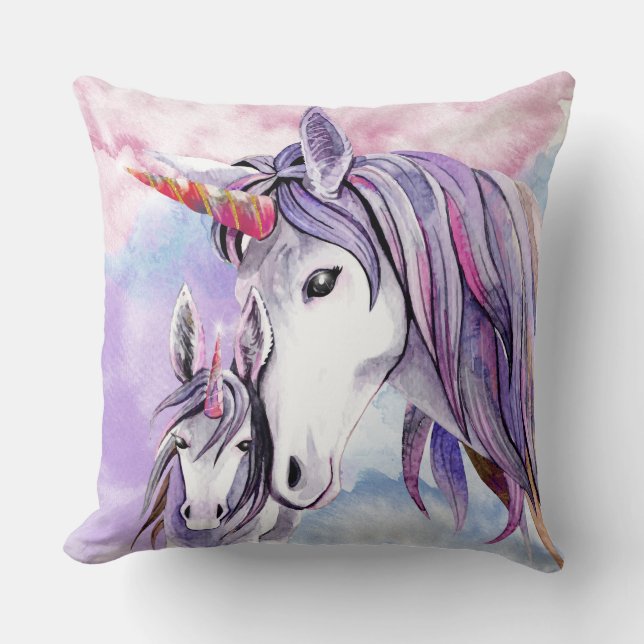 Unicorn Mamma och Baby Lavender WhimsicalArtwork™ Kudde (Framsida)