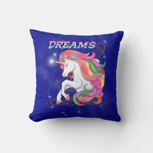 Unicorn med regnbågsmane, fantasykonst. kudde