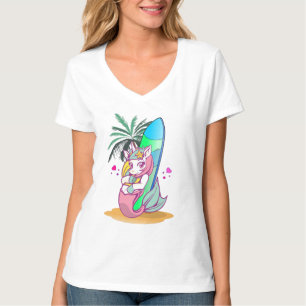 Unicorn med surfboard på stranden t shirt