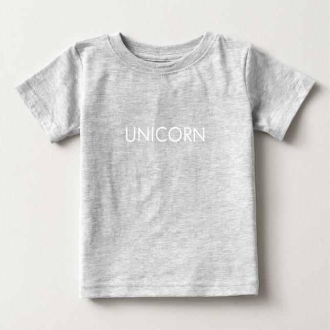 "Unicorn"-minimalist T Shirt (Framsida)