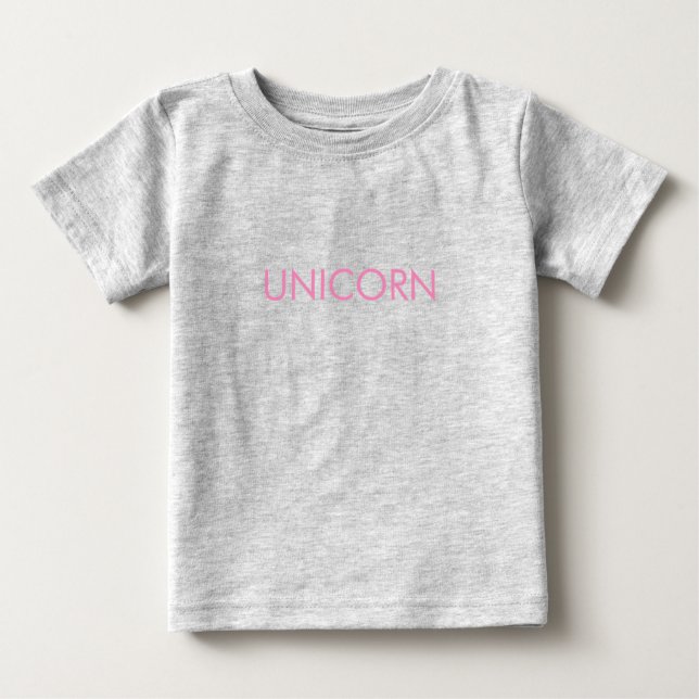 "Unicorn", minimalistisk rosa brev T Shirt (Framsida)