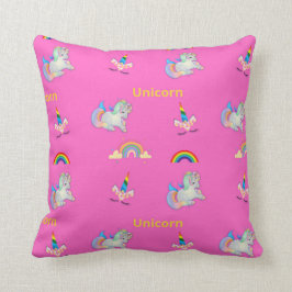 Unicorn mönster på rosa kudde