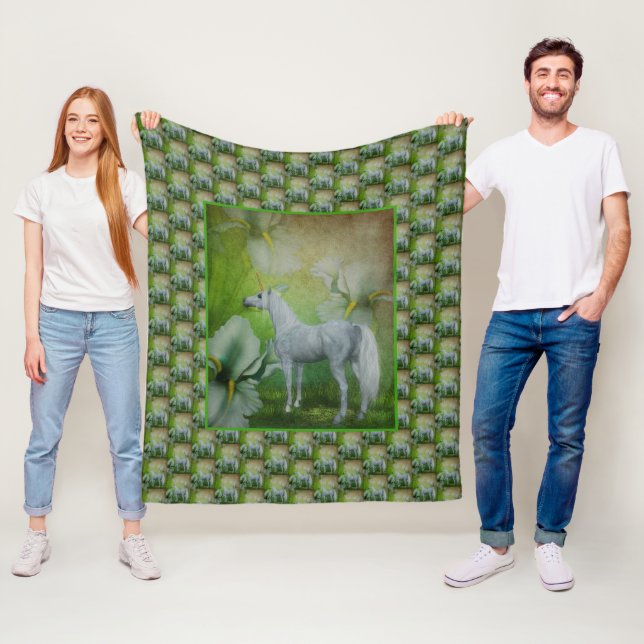 Unicorn och Lily Flowers Fleecefilt (På plats)