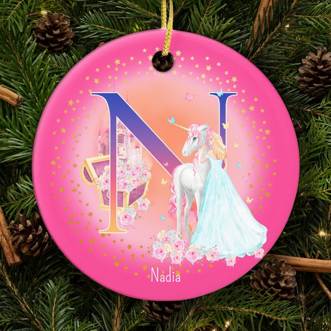 Unicorn och Princess Brev N Monogram jul Julgransprydnad Keramik (This pretty pink monogrammed Christmas ornament is perfect for your little princess!)