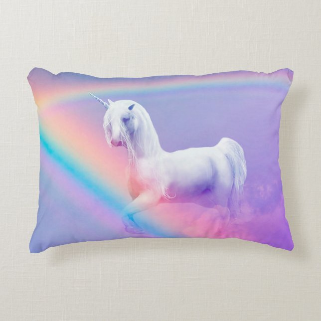 Unicorn och regnbåge prydnadskudde (Framsidan)