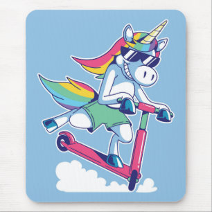 Unicorn på en sparkcykel musmatta