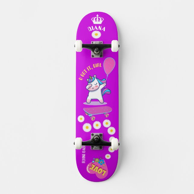 Unicorn på skateboard med personlig bildtexter (Framsida)