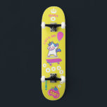Unicorn på skateboard med personlig bildtexter<br><div class="desc">Unicorn Personlig Skateboard för barn. KLICKA PÅ ALTERNATIVET ANPASSAD MALL OCH ANGE NAMN. Du kan även anpassningsbar andra bildtexter. Skateboard för coola designad med levande färg och för bakgrunden och en funky som förenar en skateboard. Skateboard ger en underbar gåva till en enhörning av älskare.</div>