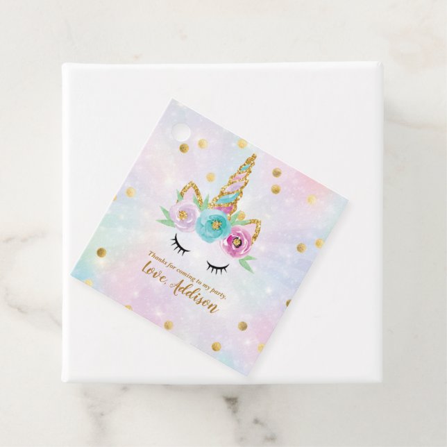 Unicorn-partiet gynnar märkre gåvor etiketter (På plats)