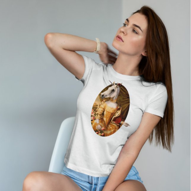 Unicorn Princess Porträtt T Shirt (Skapare uppladdad)