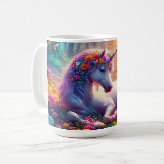 Unicorn Rester i en Vibrant Enchanted Forest Kaffemugg (Framsida vänster)