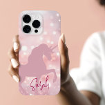 Unicorn rosa mousserande bokeh ljus namn trendig<br><div class="desc">iphone case med en enhörning av elegant på en ljus rosa glansfull bakgrund med glatt fokus från glitter (tryckt bild) och ditt eget namn.</div>