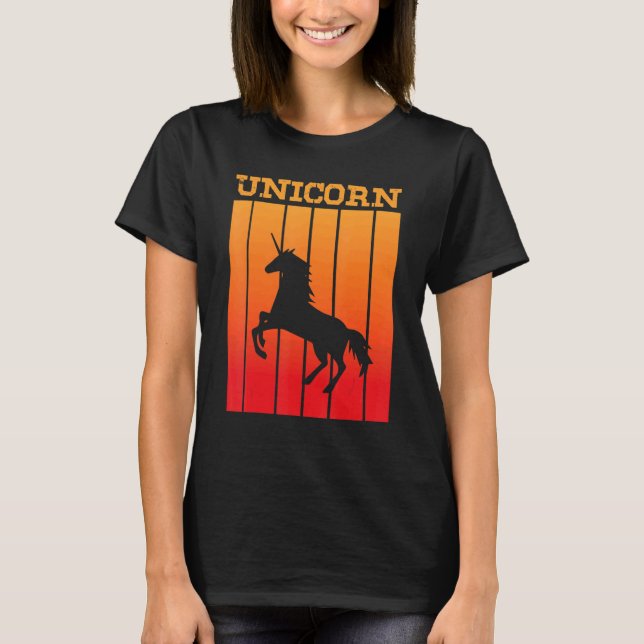 Unicorn Shadow Silhouette vid Sunset T Shirt (Framsida)