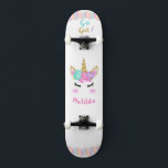 Unicorn Skateboard for Girl<br><div class="desc">Gör den här lilla Unicorn Skateboard till din egen genom att lägga till din text. Om du vill komma åt avancerad redigering av verktyg på Zazzle går du till "Anpassa den här mallen" och klickar på "Detaljer", rulla ner och tryck på länken "klicka för att anpassa ytterligare". Underbar presentidé för...</div>