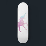 Unicorn Skateboard med Anpassningsbar Crystal stru<br><div class="desc">Unicorn Skateboard med anpassningsbar kristaller struktur. Ladda upp din egen enmajsbakgrund!</div>