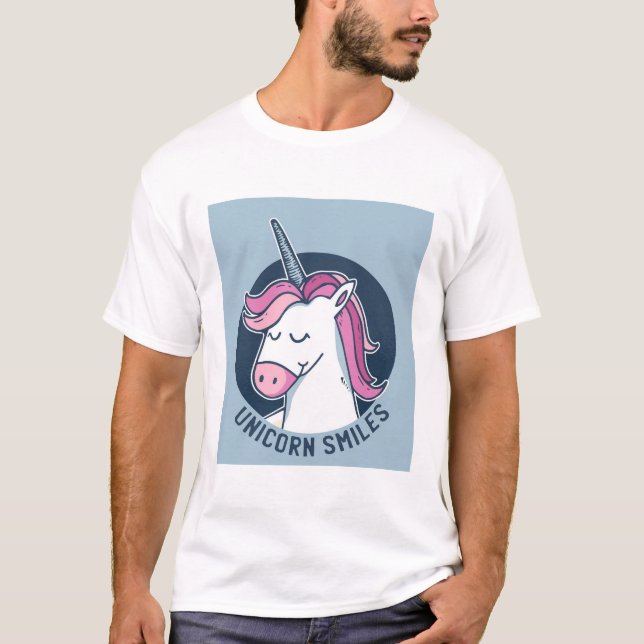 Unicorn Smiles T Shirt (Framsida)