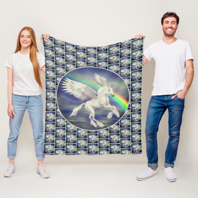 Unicorn som flyger över Regnbåge Animal Art Fleecefilt (På plats)