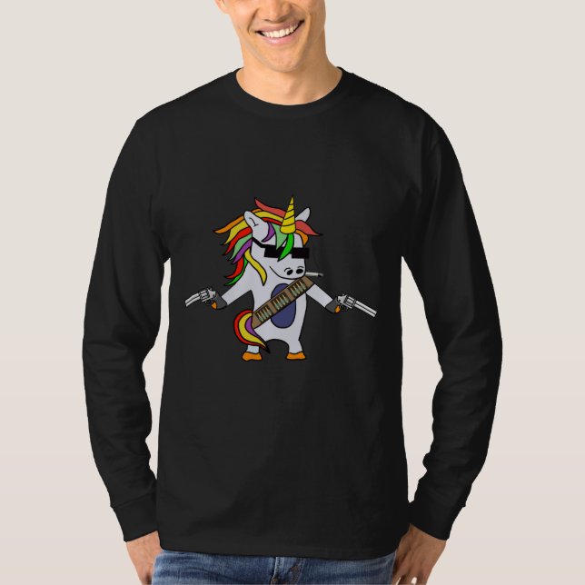 Unicorn with Guns T Shirt (Framsida)