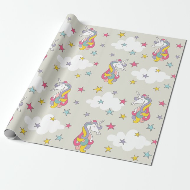 Unicornregnbågemoln och färgrika stjärnor presentpapper (Utrullad)