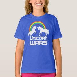 Unicorns kriger med regnbågen tee shirt