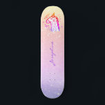 Unicorns regnbåge glitter moderna namn-personlig mini skateboard bräda 18,5 cm<br><div class="desc">Konstruktionsskateboard för regnbåge,  holografisk rosa faux glitter iridescent.             Det är enkelt att anpassa med ditt namn i handskrivet namnteckning stil. Det kan vara en söt gåva till en tonåring flicka på Sweet 16,  Quinceanera,  studenten,  födelsedag,  jul eller något annat tillfälle.</div>