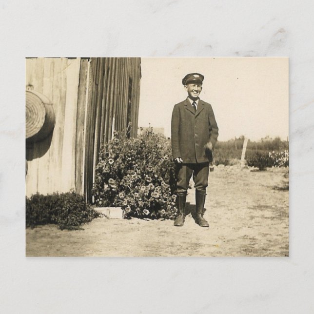 UNIFORM MAN #27 VYKORT (Framsida)