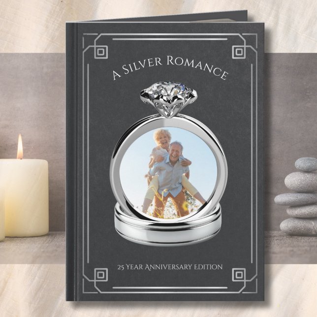 Unik 25:e make Silverbröllops-berättelsebok Kort (A Silver Romance 25th husband anniversary storybook card with custom photo ring template.)