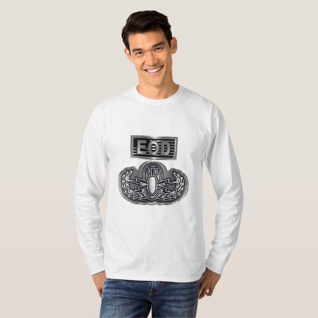 Unik Designad minnesstund EOD T Shirt (Hel framsida)