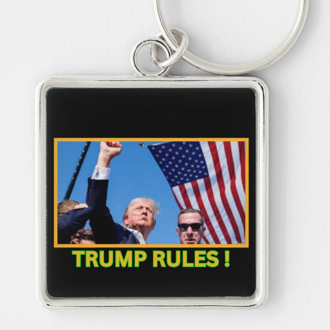 Unik och trenderande nyckelkedjedesign 2024 fyrkantig silverfärgad nyckelring (Framsidan)