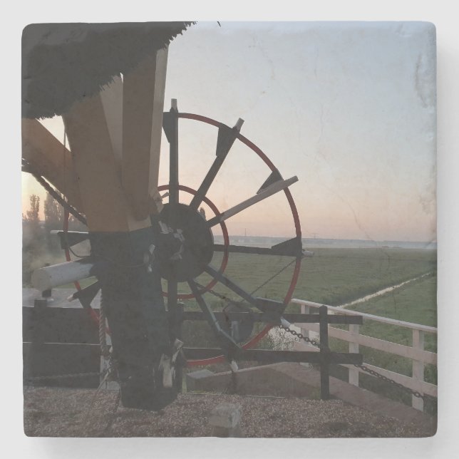 Unik vy inifrån Kvarn Stenunderlägg (Framsidan)