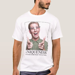 UNIKHET TEE