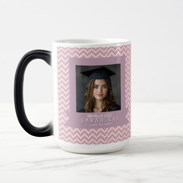 Unikt Chevron-mönster Make Graduation Present Magisk Mugg (Vänster)