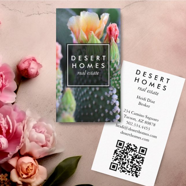 Unikt FLOT-foto för äkta Gods Cactus Flower Desert Visitkort (Custom photography business cards with QR code. Desert cactus flowers)