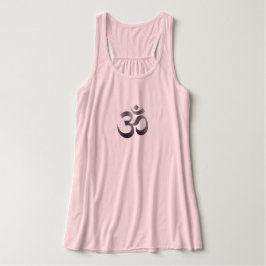 Unikt Tanktopet Modern Black Om Flowy Yoga Linne Med Racerback