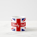 Union Jack Flagga med Funny Quote Espressomugg<br><div class="desc">Den färgstarka rödvita och blå Union Jack-flagga från Förenade kungariket visade här med ett lustigt slang svär ord citat, "Bloody Helvete". Ord blodig... är en korruption av Guds blod, en fras som användes så långt tillbaka som 1700-talet... helvetet tillkom senare. Detta idiom är ett mycket informellt och oförskämt sätt att...</div>