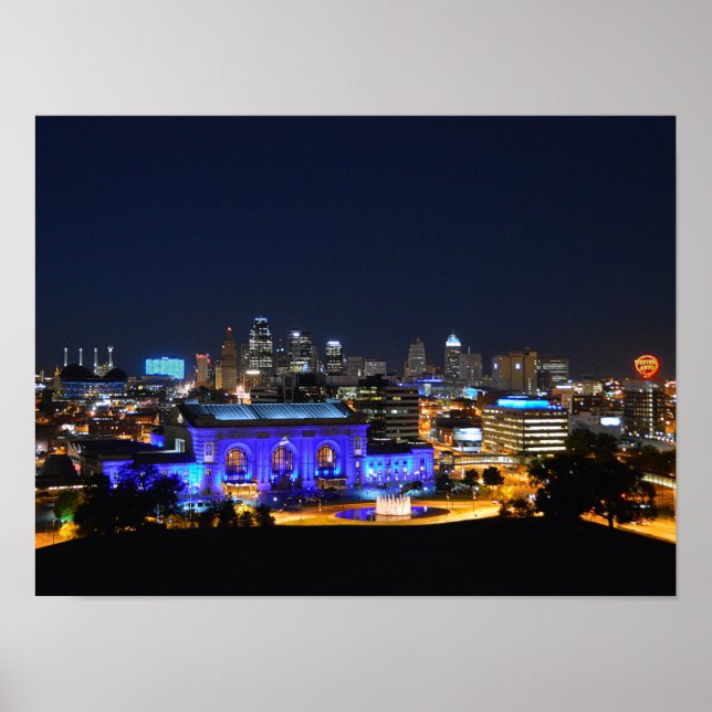 Union Station in Blue, Kansas City (16 x 12) Poster (Framsidan)