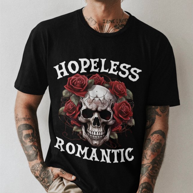Unisex Halloween "Hopless Romantic Gothic Skull" T Shirt (Skapare uppladdad)