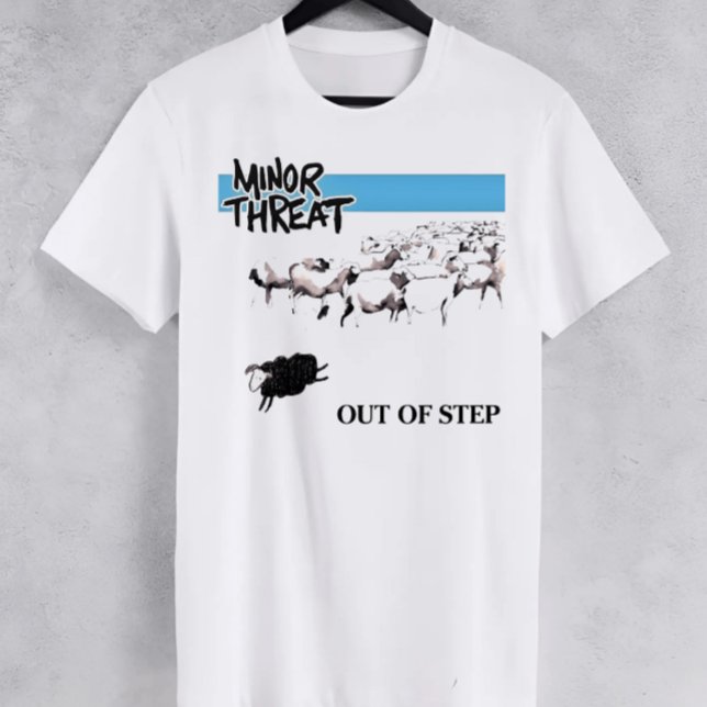 Unisex T-Shirt från steg (Skapare uppladdad)
