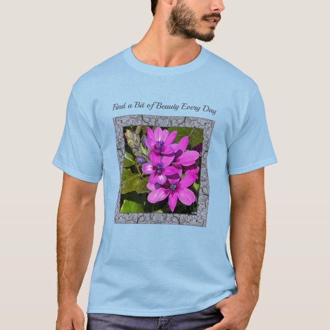 Unisex T-shirt med Magenta Baboon Flower (Framsida)