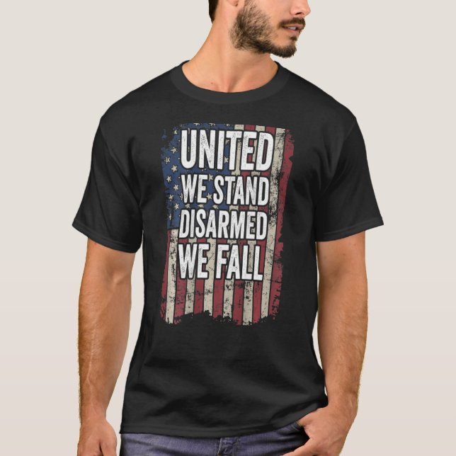 United we står desarmerade och vi flyger på Pro Gu T Shirt (Framsida)