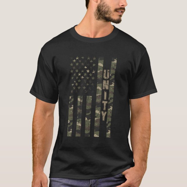 Unity United Stater Disted Camo W US Flagga T Shirt (Framsida)