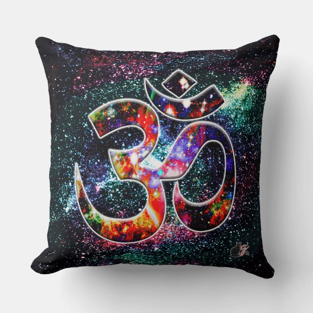 Universal OM Karma Kudde (Framsida)