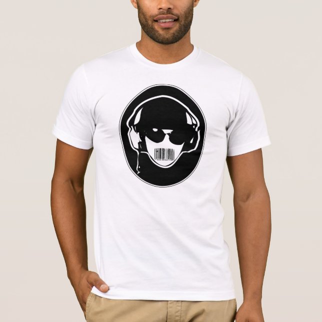 Unsigned T-shirt (Framsida)