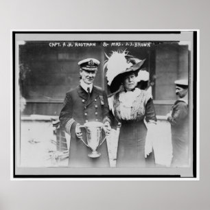 Unsinkable Mollybrunt & räddareCapt. Rostron Poster