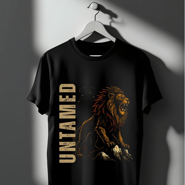 Untamed Roaring Lion  T Shirt (Skapare uppladdad)