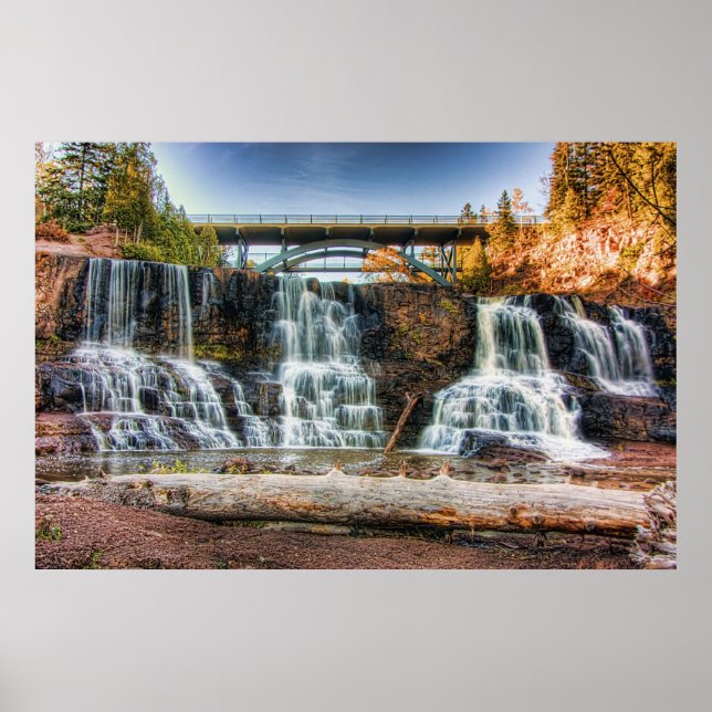 Up Gooseberry Falls Poster (Framsidan)